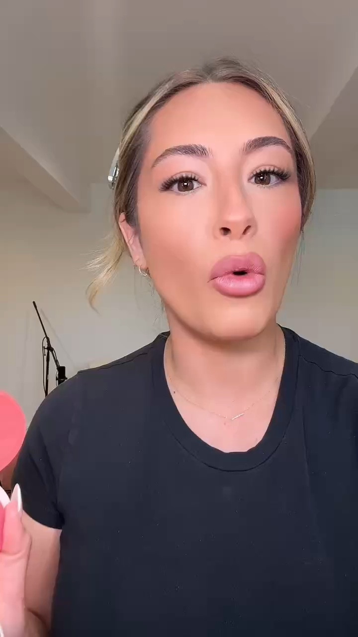 Rare Beauty’s new powder bronzer and blush are the perfect combo 🩷🤎

#LTKdayinmylife #LTKBeauty #LTKgrwm