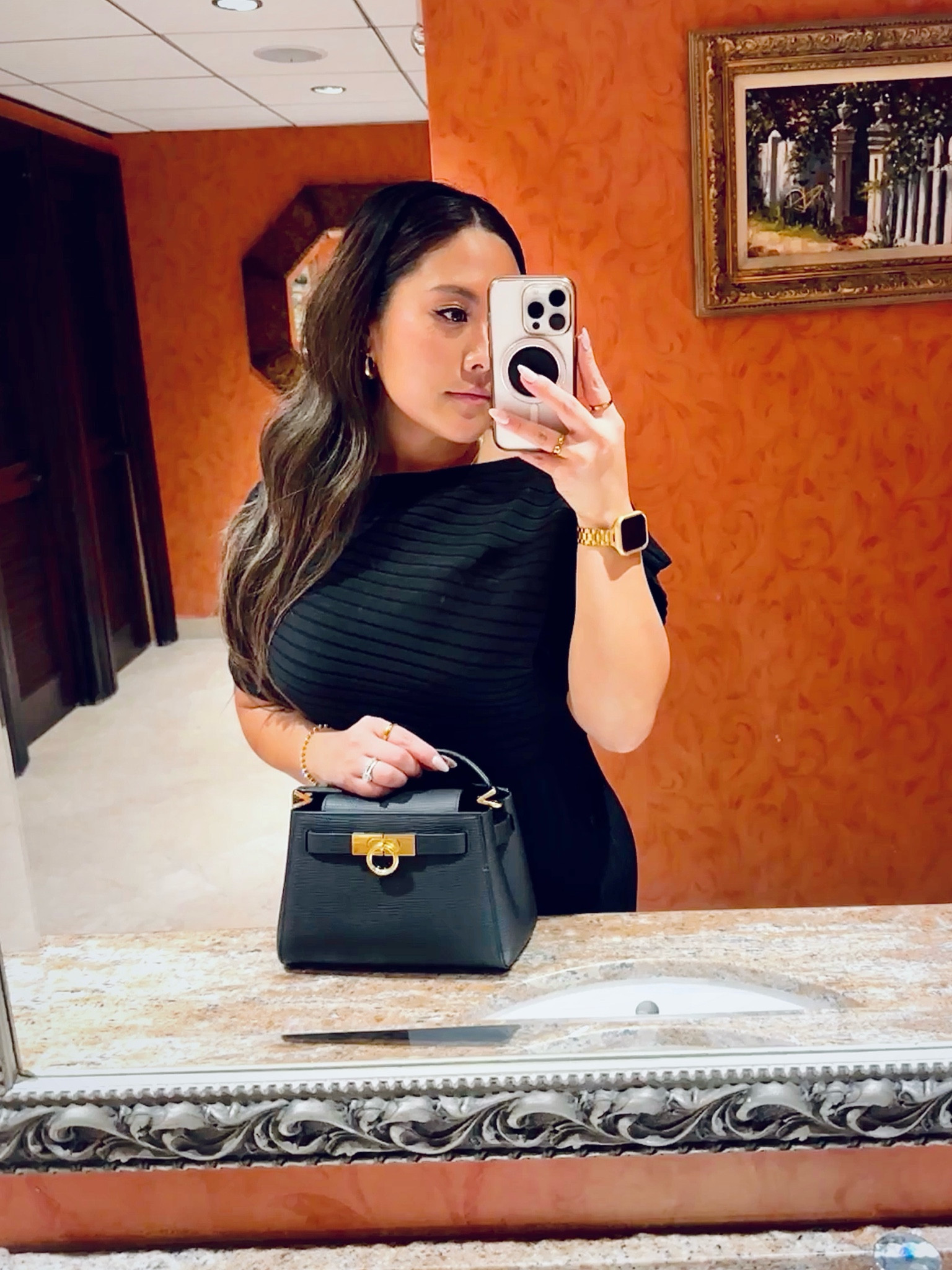 Parisa Wang Madison Micro Top Handle Bag is the cutest mid-range luxury bag. It fits a good amount of stuff for being “micro” & love the old money look it’s giving 💰 Dress it up or down!

#oldmoneylook #midrangebag #parisawangbag

#LTKStyleTip #LTKWedding #LTKItBag