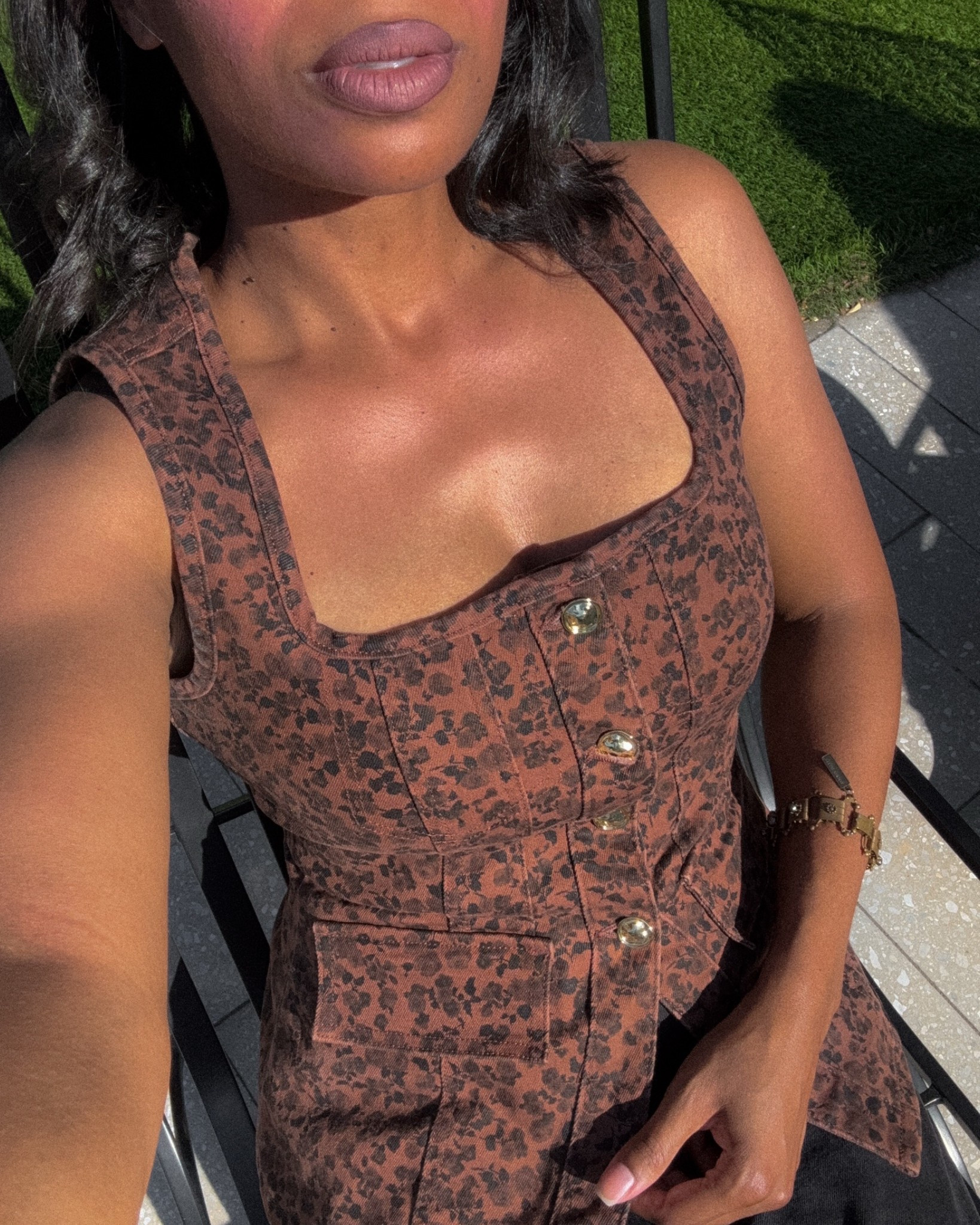 This jean corset had me at the silhouette. 🤎 The rich brown floral print, structured fit, and gold buttons make it feel like the perfect statement piece for transitioning into fall. Pairing it with simple black denim and letting the corset do all the work. 🤎

#LTKootd
