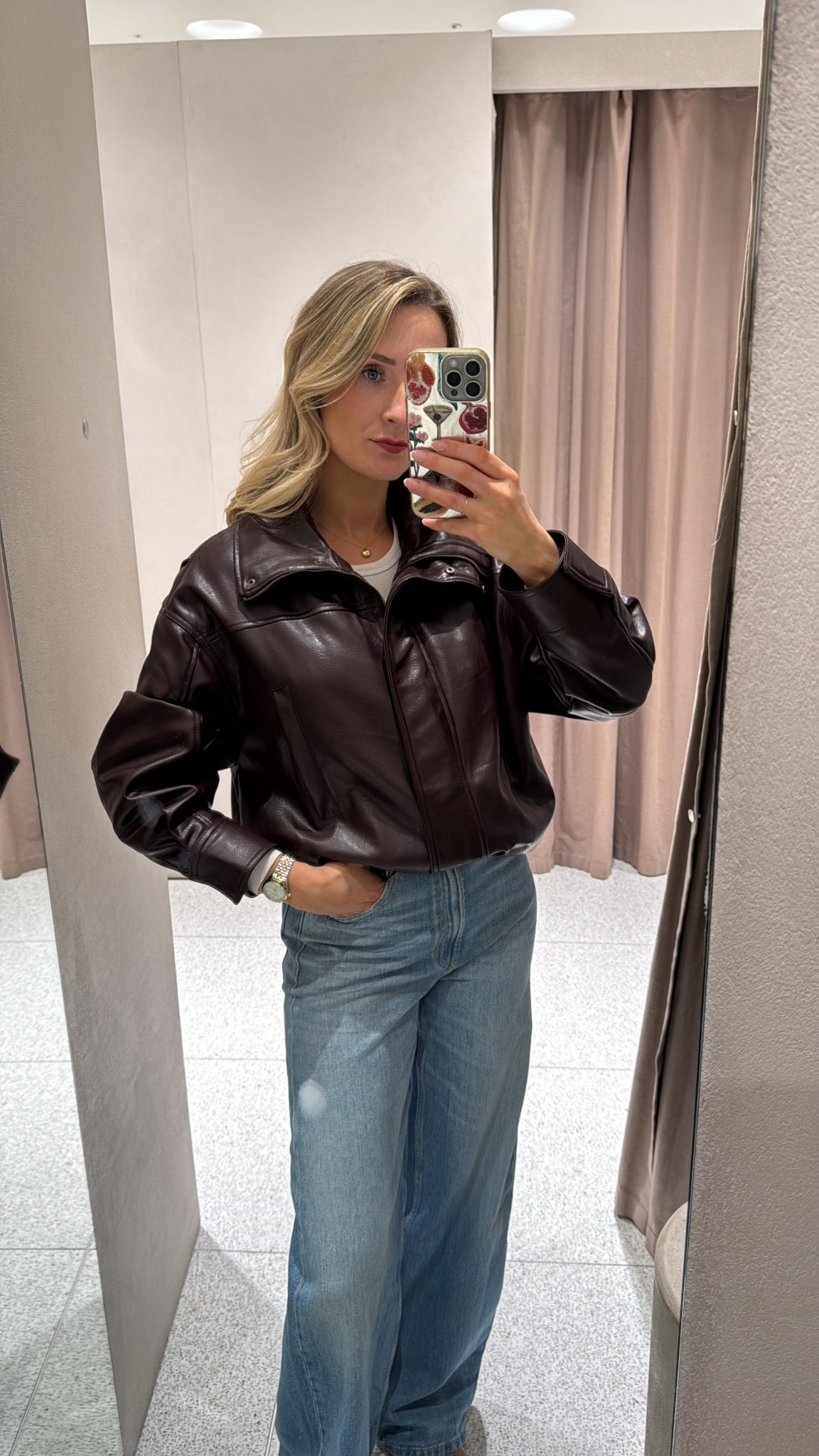 Wearing a small in the jacket and a Uk 8 in the jeans 

Zara new in 

#LTKstyletip #LTKspring #LTKuk