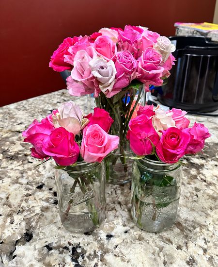 The prettiest roses 🌹 date night, Valentine’s Day, anniversary, gifts for her

#LTKsalealert #LTKSpringSale #LTKSeasonal