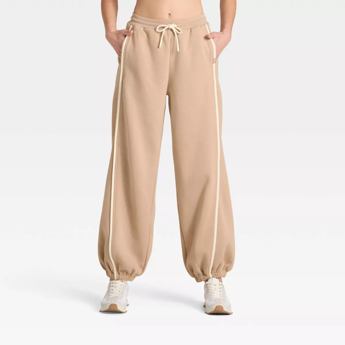 Women's Barrel Leg Fleece Jogger Sweatpants - JoyLab™ | Target