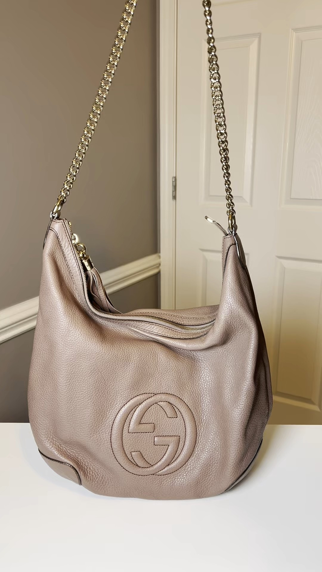 Gucci Medium Soho Chain Hobo

#LTKStyleTip #LTKItBag
