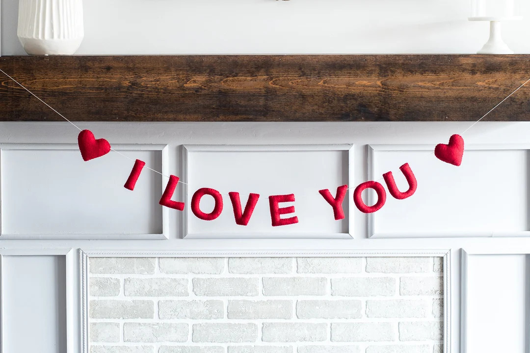 Valentine's Garland / I Love You Garland / Love Theme Decor / Valentine's Day Decor / Valentine's... | Etsy (US)
