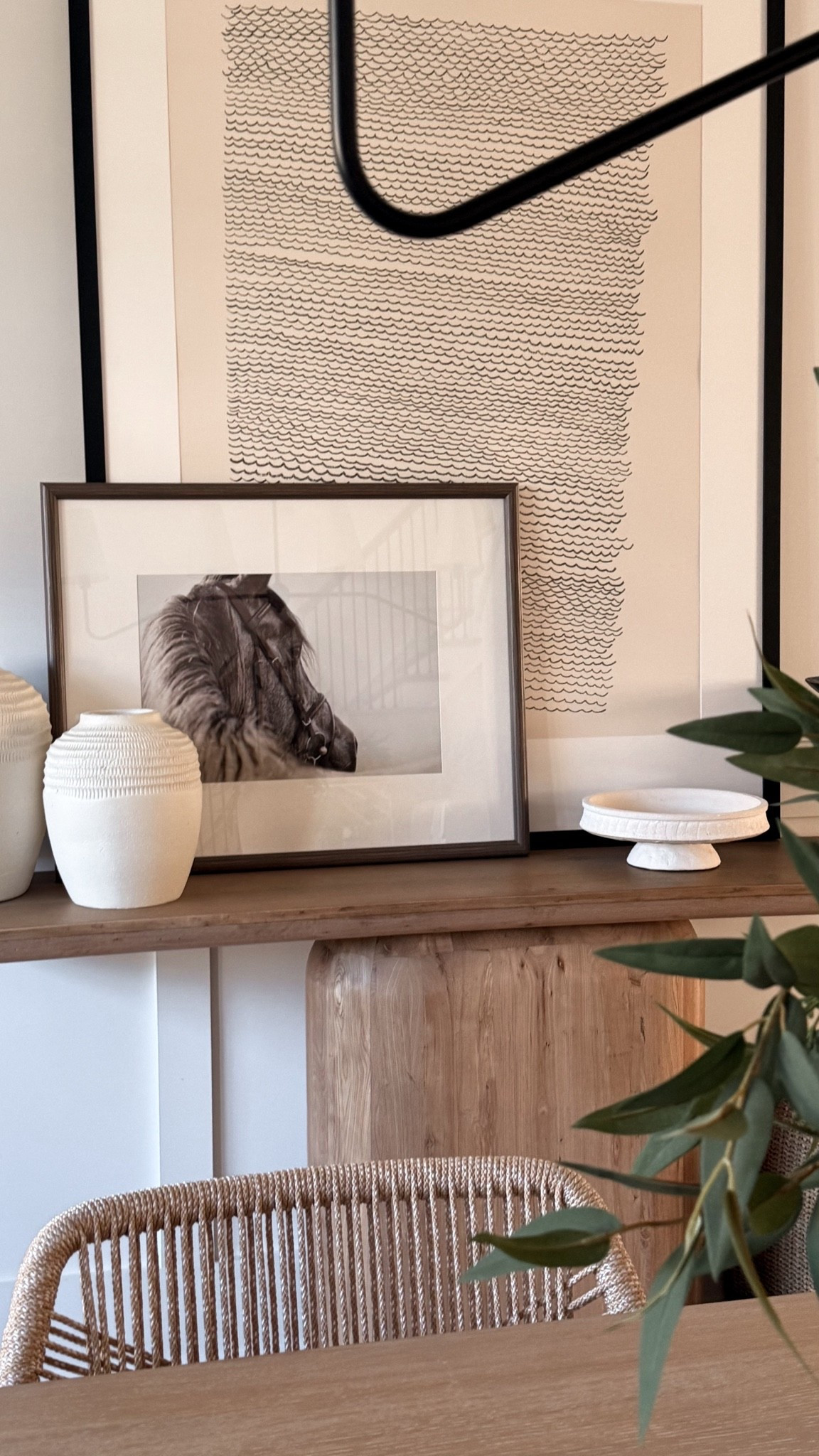 Love the art work i picked up from @Target 

Fall home, cozy home, target home finds, horse artwork, living room, dining room artwork, entryway table, home decor, neutral home decor

#LTKHome #LTKSaleAlert