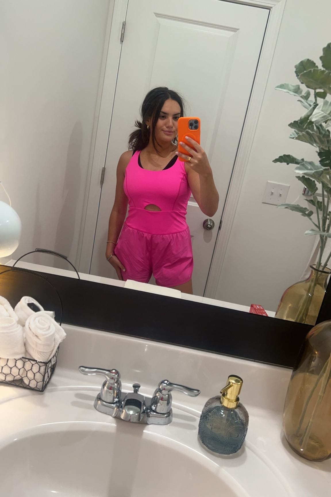 AMAZON FP movement look alike! These are so comfy and so easy to throw on! #primeday #freepeople #amazonfinds #activewear

#LTKSaleAlert #LTKStyleTip #LTKActive