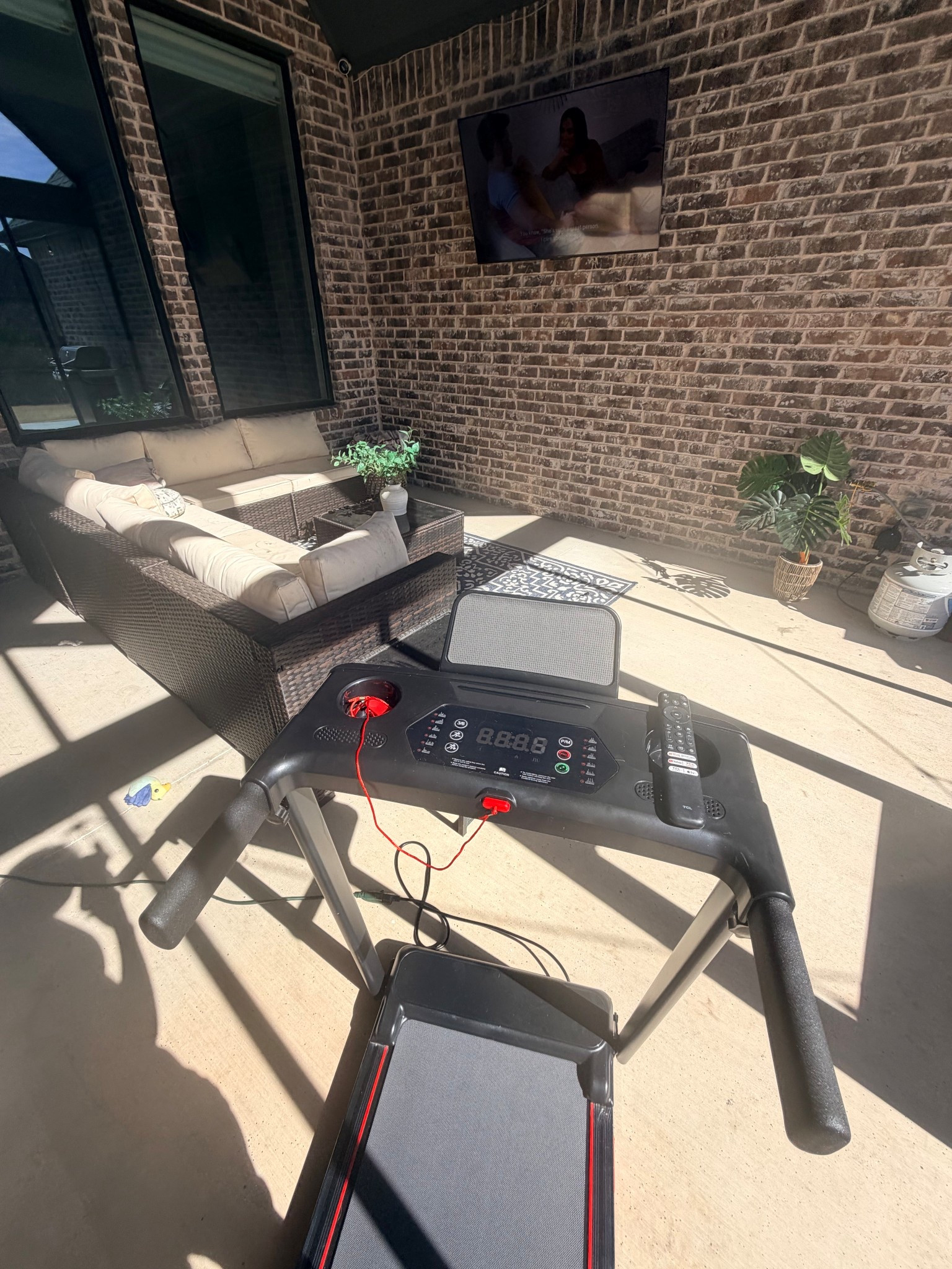 Wanted to walk but wanted to finish my show. Love this portable treadmill. 
@amazonfindsandfashion 
Treadmill with Incline 3-in-1 Portable Treadmills for Home Small, Incline Walking Pad Treadmill with Handle Bar, Walking Pad Foldable

#Run #Treadmill #WalkingPad ￼

#LTKmomlife #LTKdayinmylife #LTKfitnessgoals