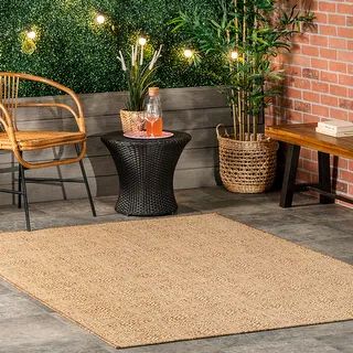 nuLOOM Geometric Chandler Elegant Indoor/Outdoor Area Rug | Bed Bath & Beyond