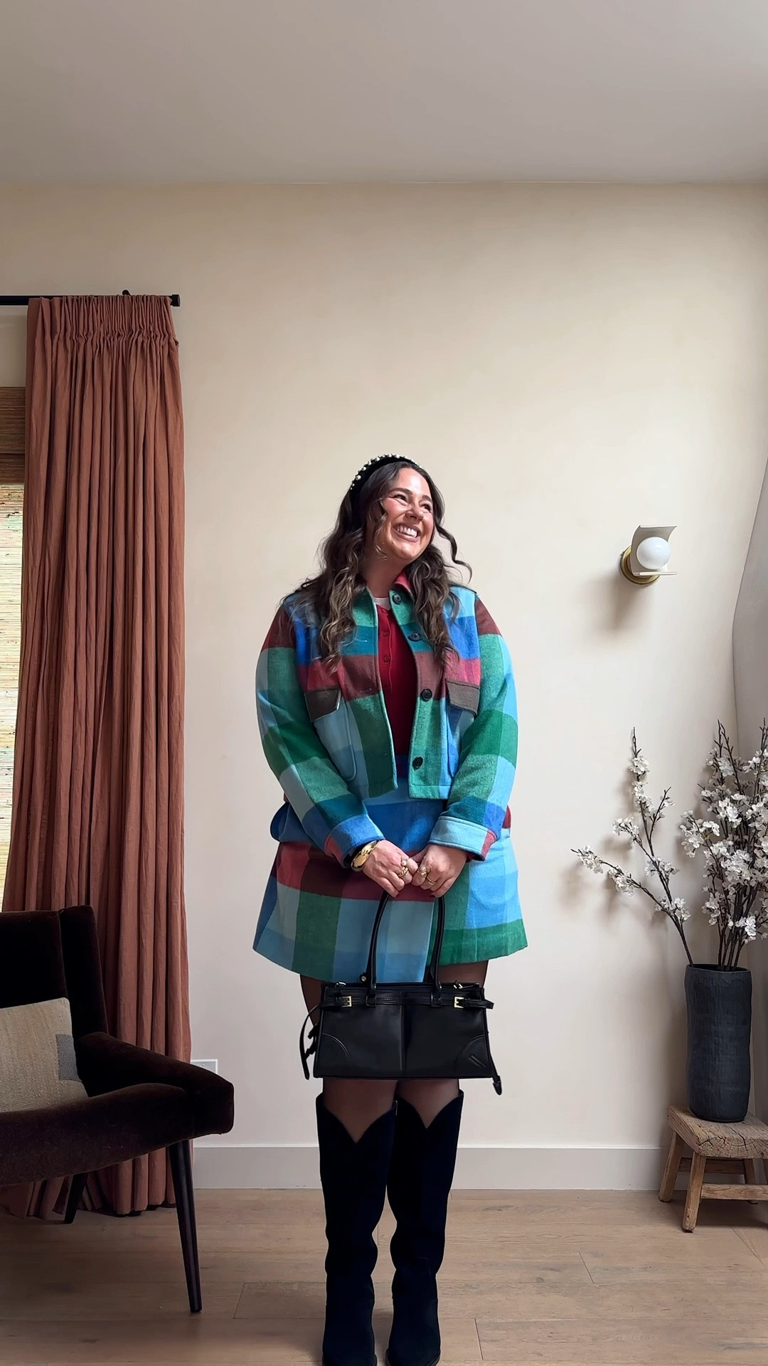 The cutest plaid set for under $75! I’m wearing the size XL in the jacket and size 16 in the skirt!

The boots I’m wearing are my FAV wide calf boots — so comfy!



#LTKFindsUnder100 #LTKMidsize #LTKgrwm