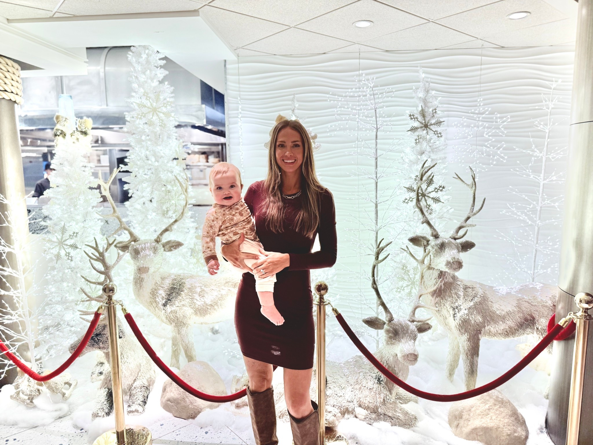 Christmas outfit, holidays, seasonal outfit, burgundy dress, family fashion, fall fashion, winter fashion

This color is stunning and trending for the seasons

#LTKHoliday #LTKSeasonal #LTKStyleTip