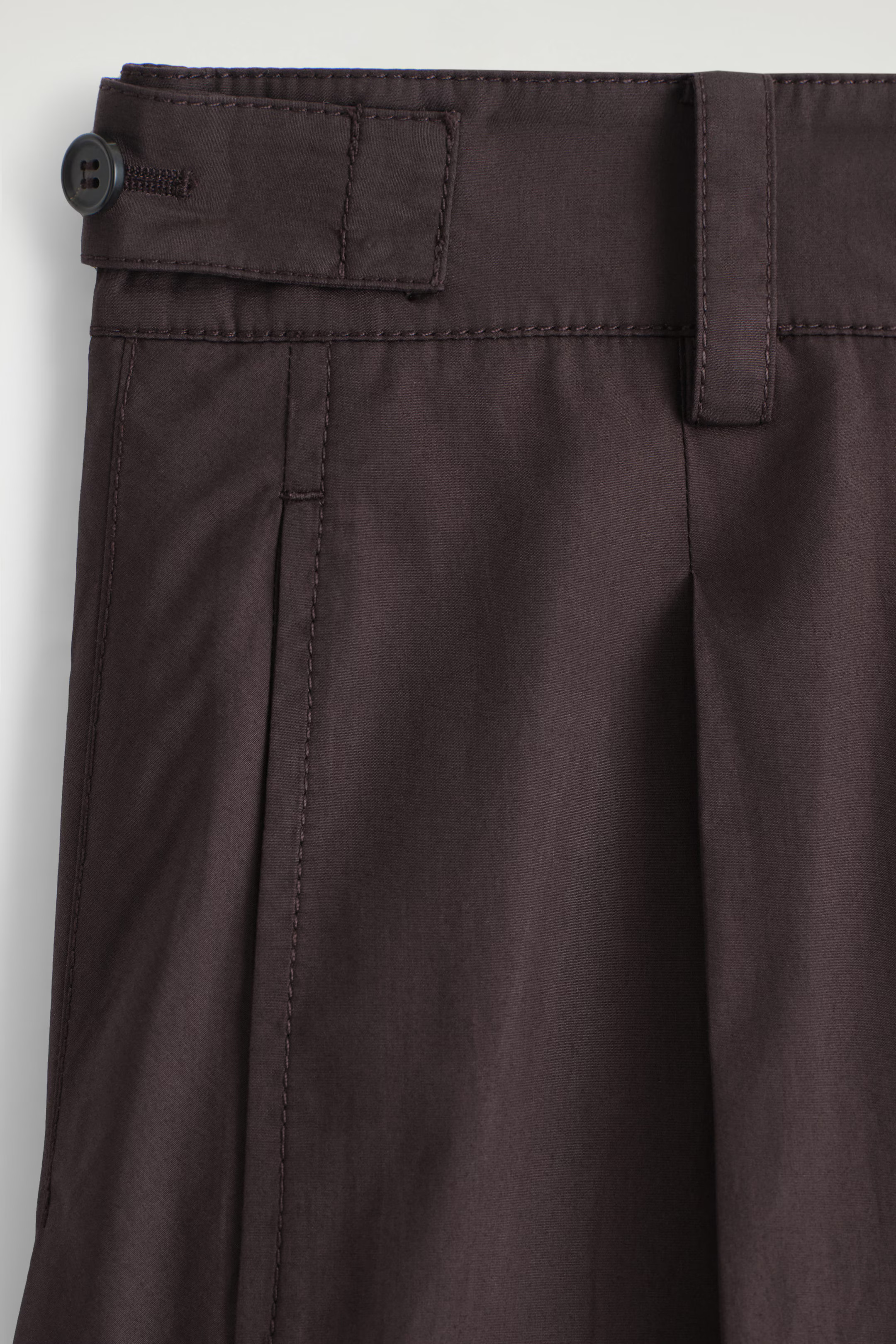PLEATED COTTON BARREL-LEG TROUSERS - DARK BROWN | COS | COS UK