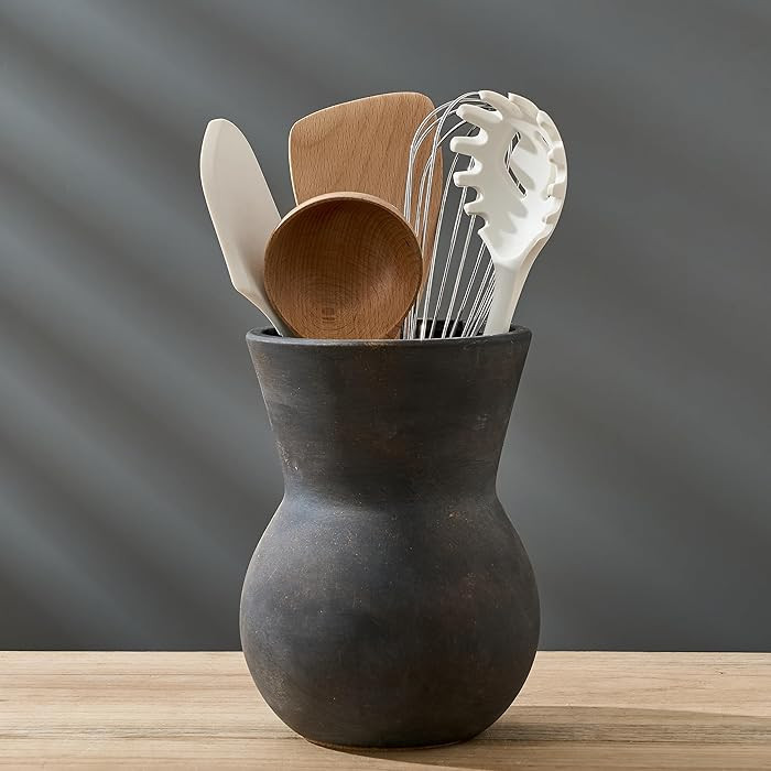 JIEMEI HOME Ceramic Kitchen Utensil Holder, 7.87" Large Rustic Utensil Crock for Countertop, Farm... | Amazon (CA)