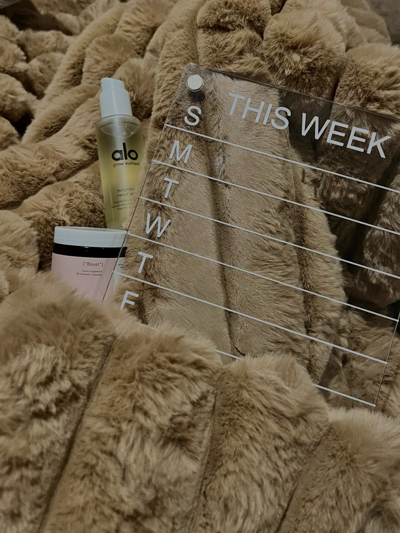 Wednesday evening routine #calender #alo #aloyoga #arrae #debloat #health #routine #magnesium #selfcare #vitamin #planning #planner #anthropologie #anthroliving #blanket #homedecor 

#LTKfindsunder50 #LTKhome #LTKbeauty