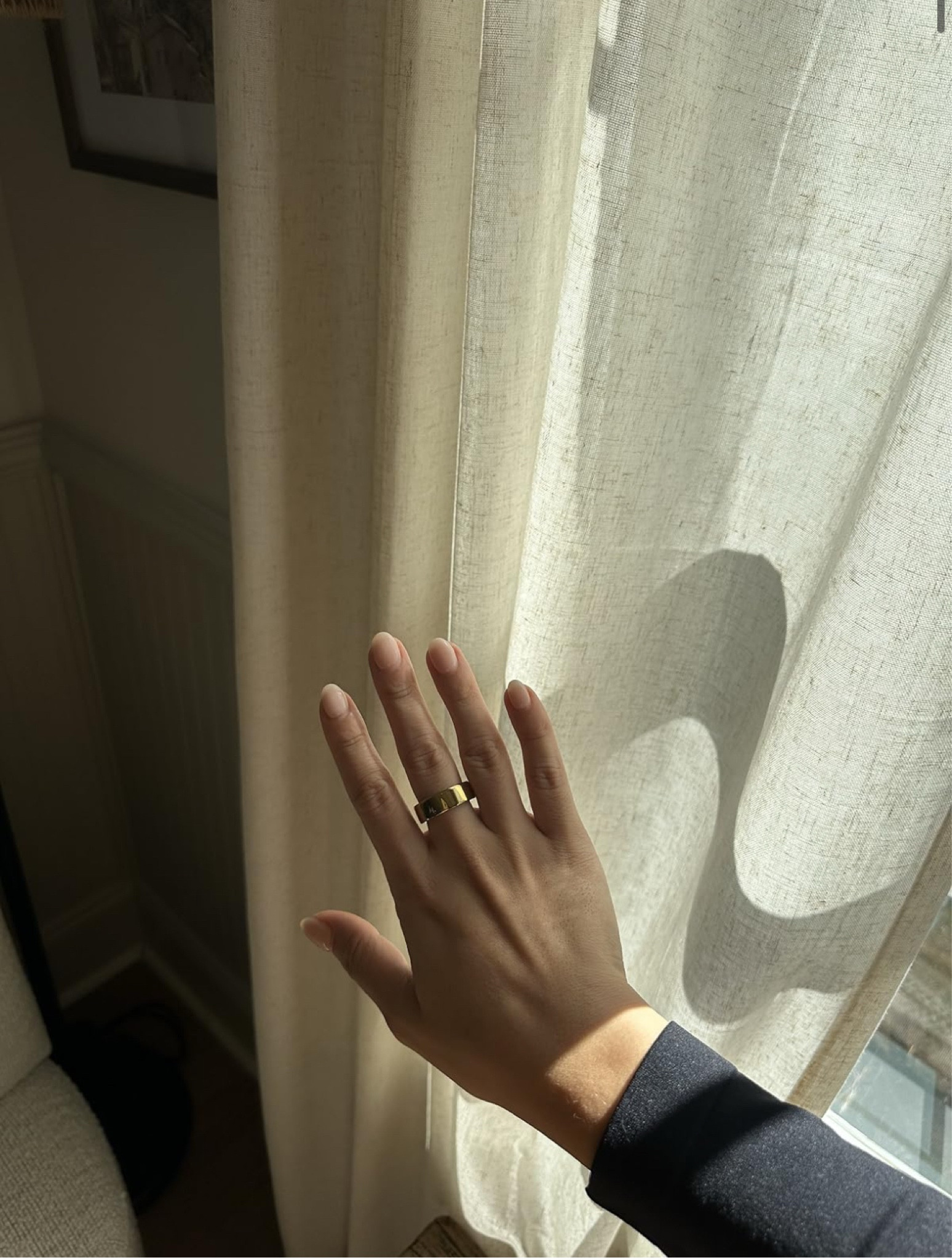 Beautiful oura ring 4! Slimmer- longer battery charge and comfortable!!!! My favorite everyday waterproof wear health ring!! Oura ring new Oura rinf #ouraring #creatorfavorites2024