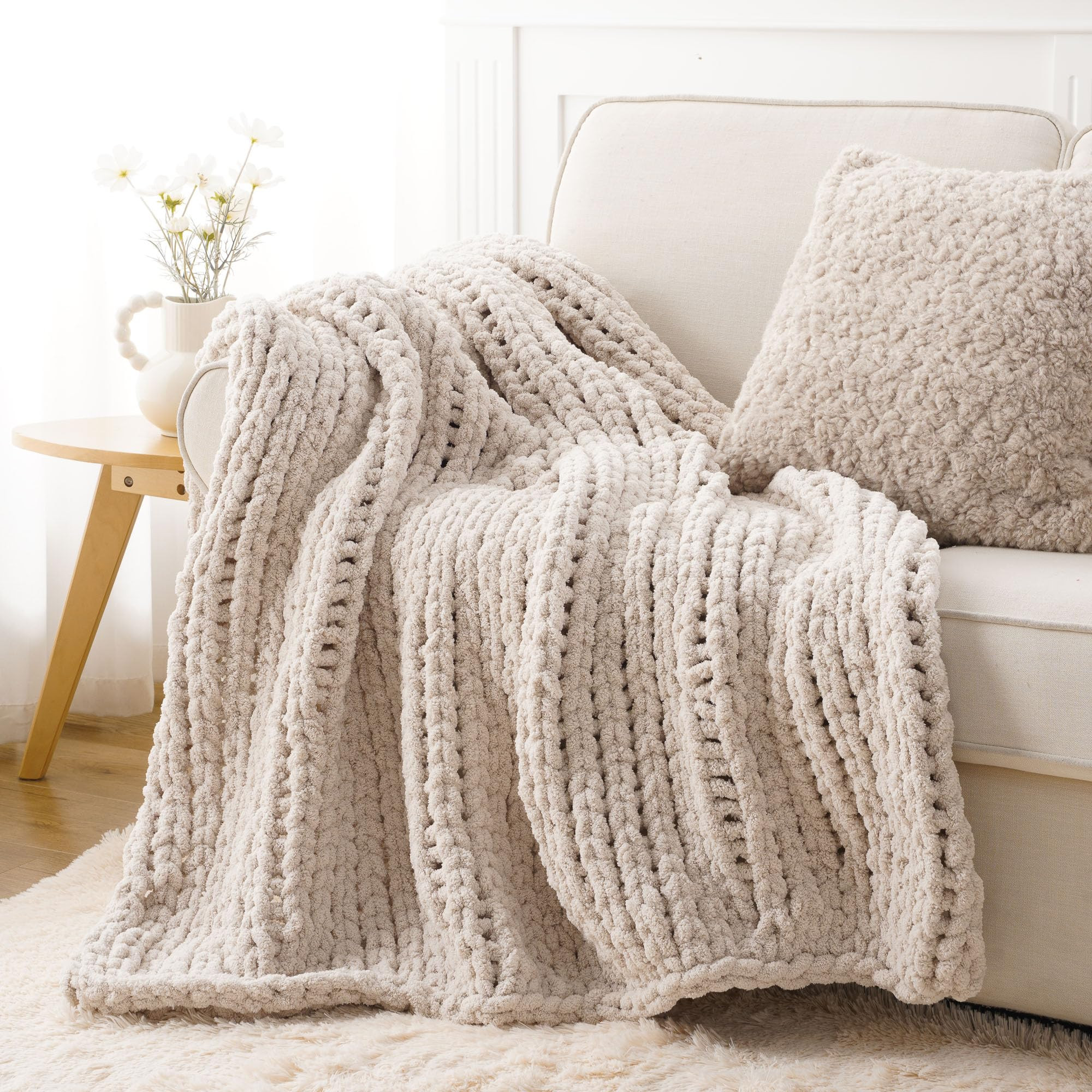 Battilo Beige Chunky Knit Throw Blanket, Soft and Thick Cream Chenille Throw Blanket, 50"x60" Han... | Amazon (US)