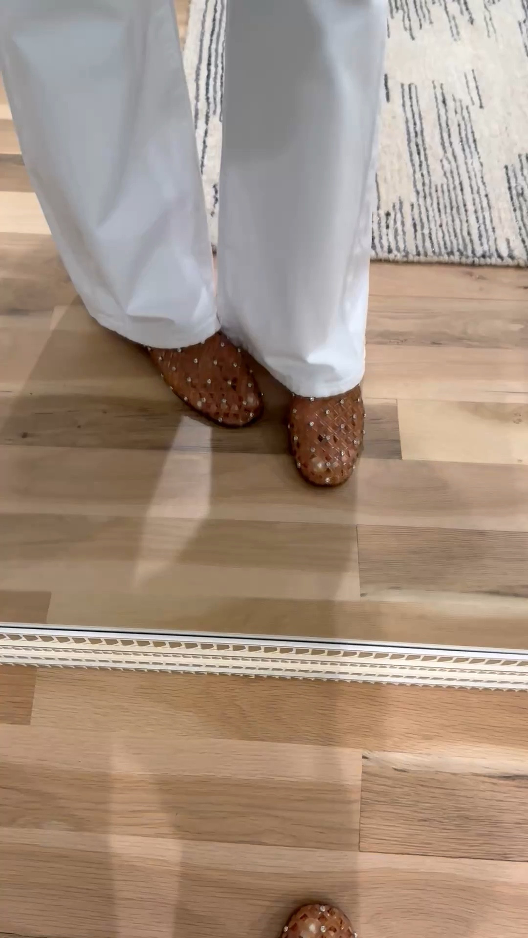 Trending clear caged heels with rhinestones size 7 with petite friendly white jeans size 23

#LTKPetite #LTKootd