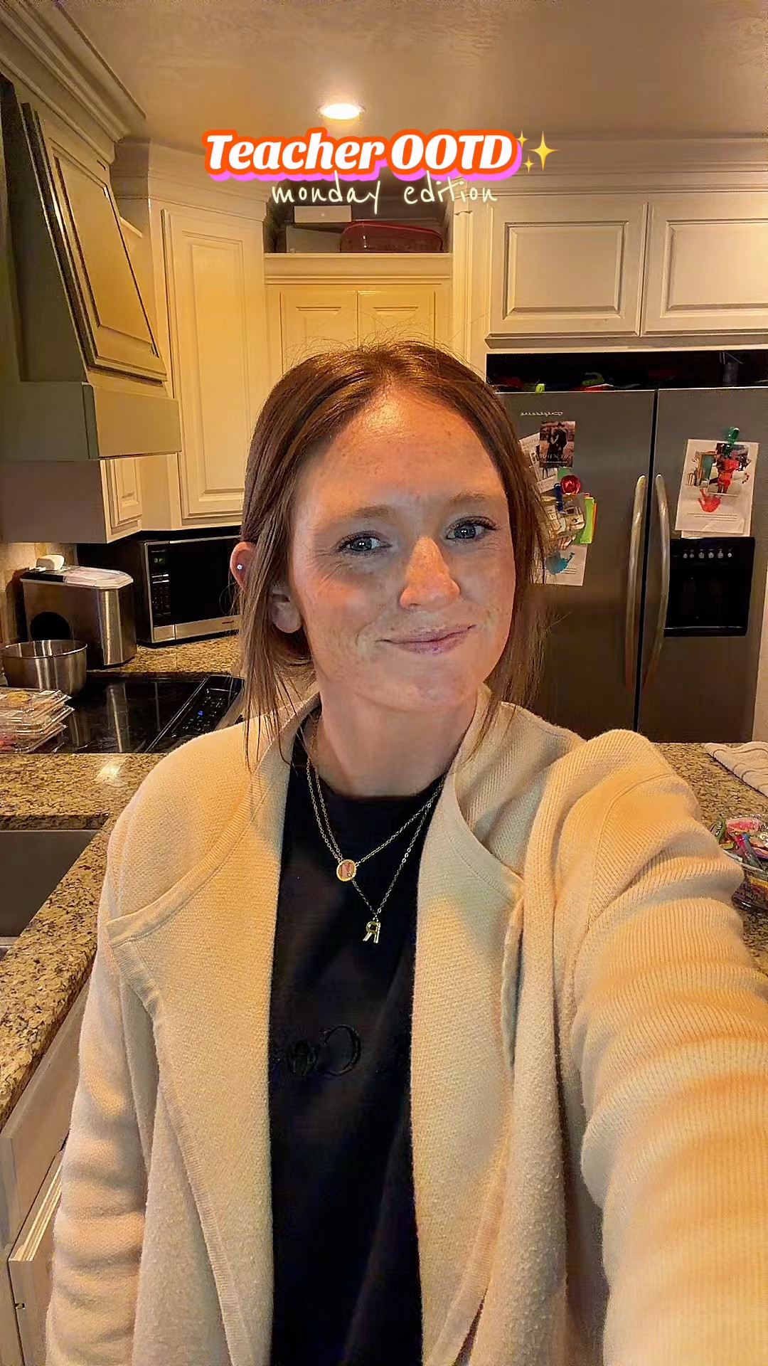 Teacher OOTD because spring weather keeps us guessing 🌸☀️🌧️  

Layers on layers because it might be chilly at drop-off and warm by dismissal 😅  

Keeping it cute, comfy, and classroom-ready no matter what the forecast decides to do 🙌  

Everything linked on my LTK 🤍  

#TeacherOOTD #SpringStyle #LayeredLooks #TeacherStyle #ClassroomChic #LTKStyle #EverydayOutfit

#LTKootd #LTKmomlife #LTKdayinmylife