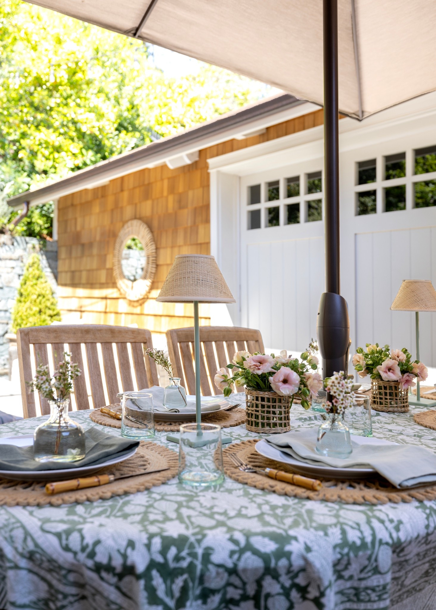 Summers here ... so is alfresco dining!

#LTKSummerEdit #LTKHome