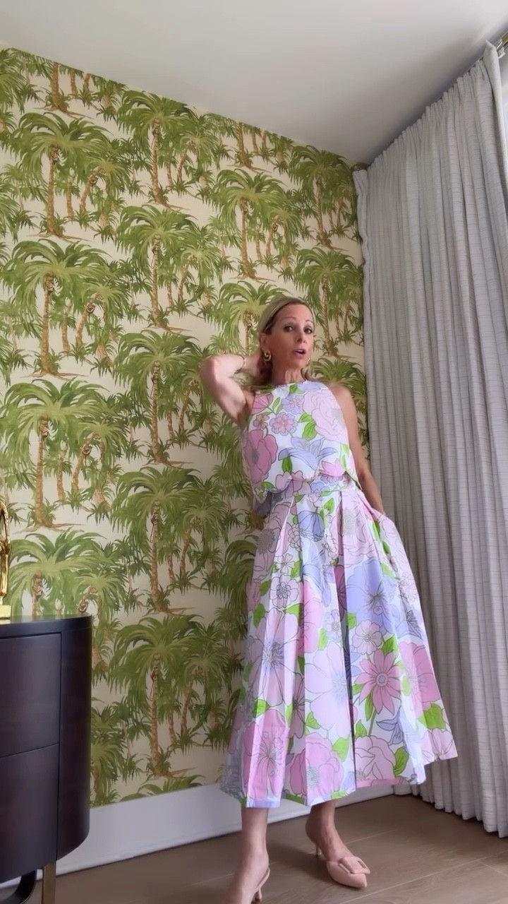 Adore this set from @dottiehartco in the Palm Beach Paisley 🌸

https://shopmy.us/collections/4890514


#secretsnstyle #palmbeach #fit

#LTKootd #LTKgrwm #LTKdayinmylife