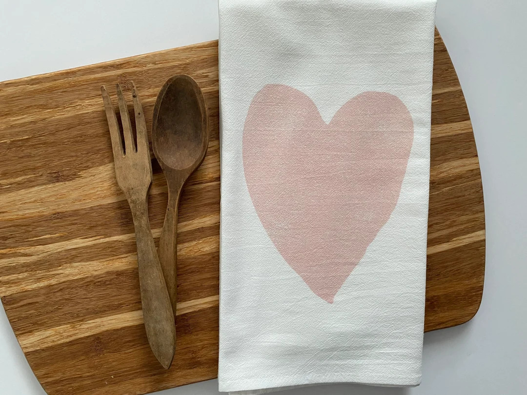 Valentines Day Decor. Valentine's Day Gift. Flour Sack Towels. Farmhouse Decor. Valentines Day Te... | Etsy (US)