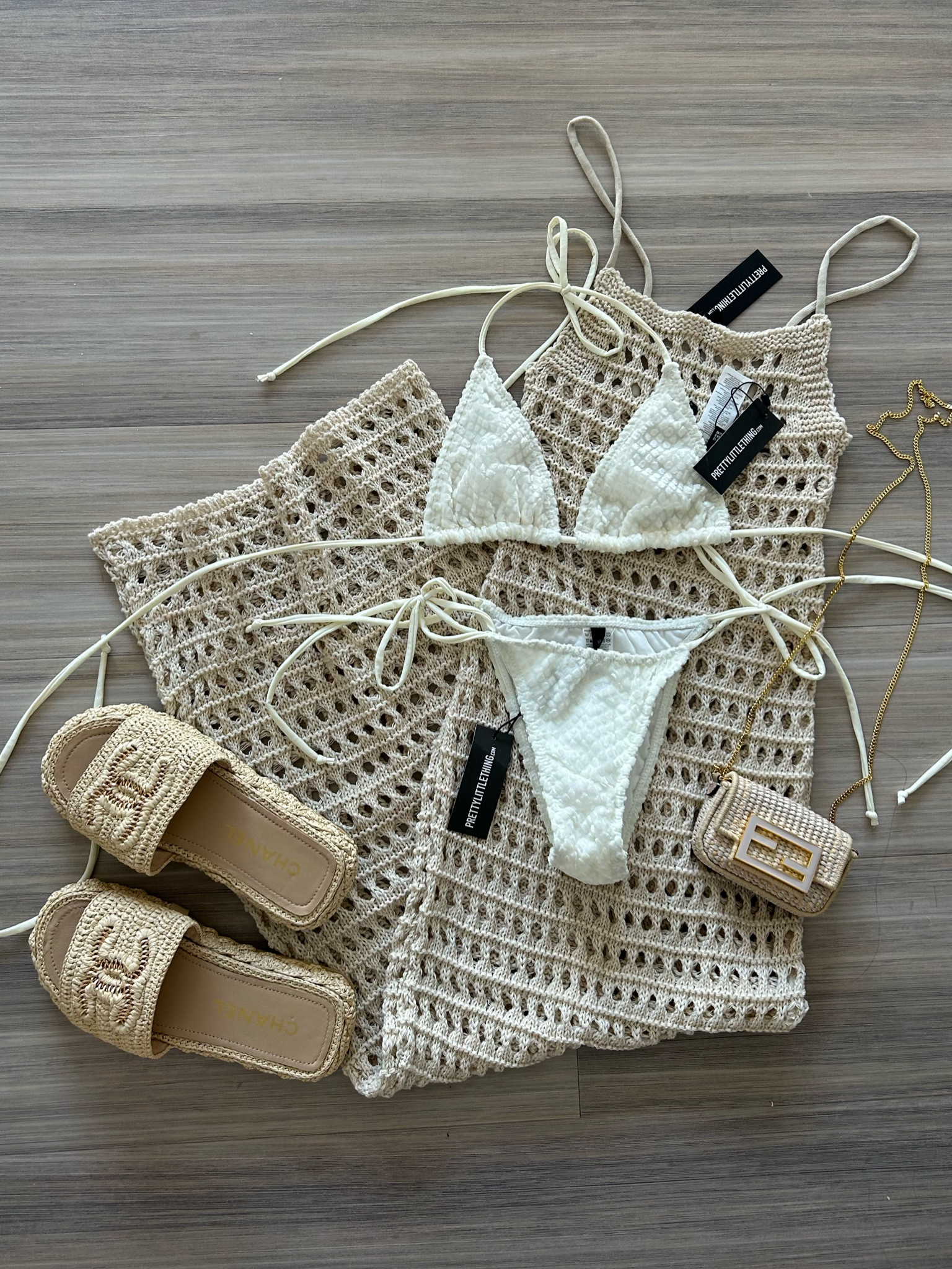 neutral beach club attire 🐚🥥