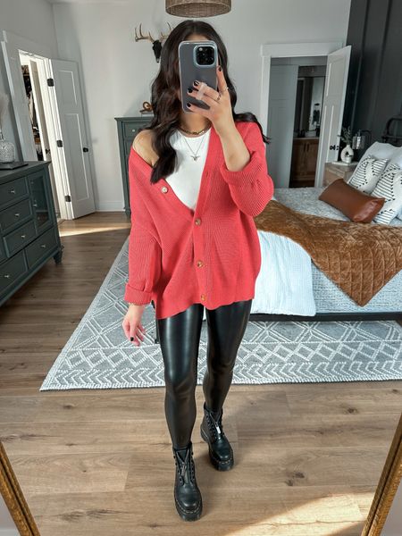 Bodysuit — small
Sweater — small
Leggings — small

casual Christmas outfit | holiday outfit ideas | holiday outfits | faux leather leggings | platform doc martens | legging friendly sweater | oversized cardigan outfit 



#LTKfindsunder50 #LTKstyletip #LTKshoecrush