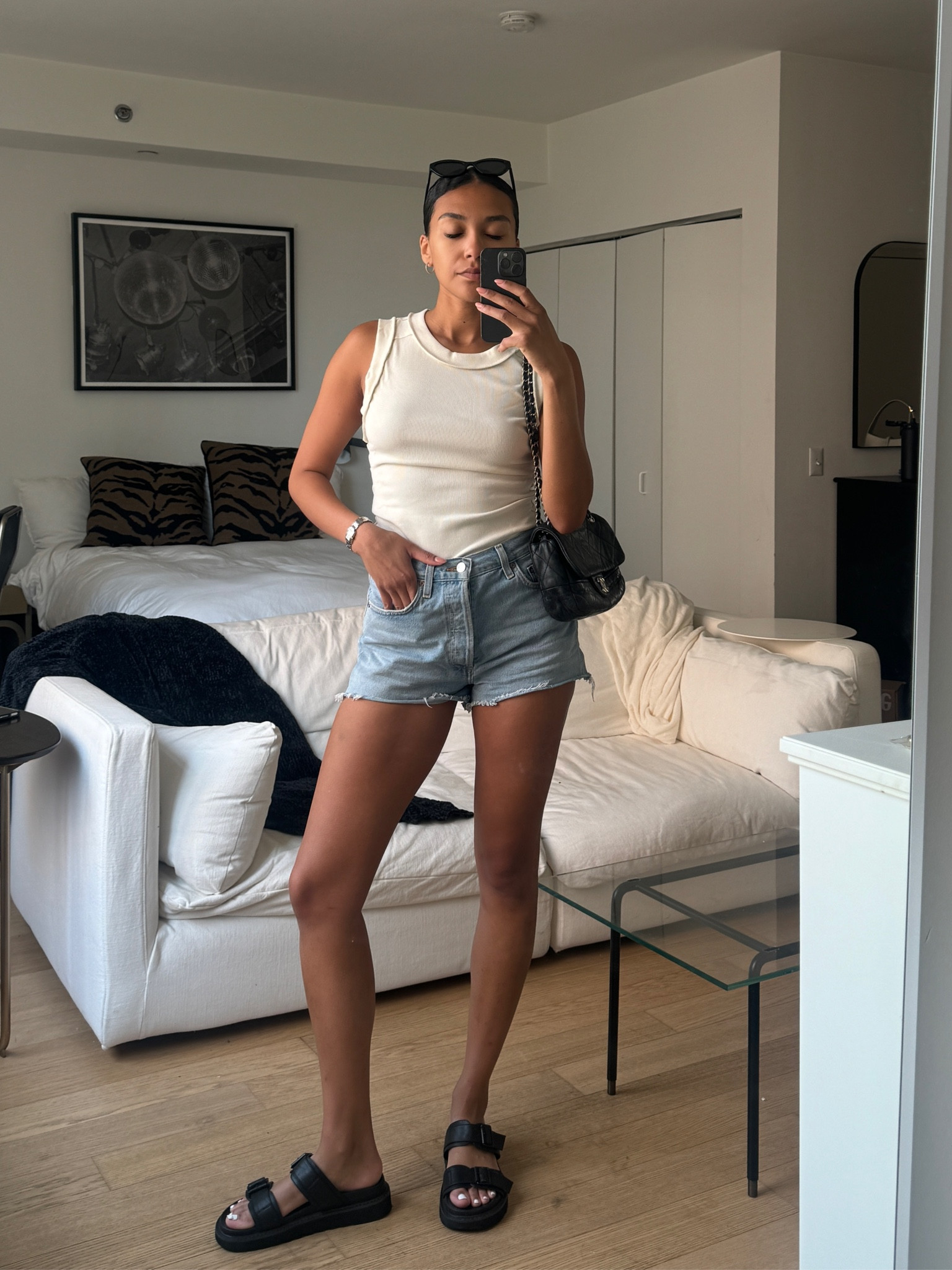 Too hot to be outside ootd 