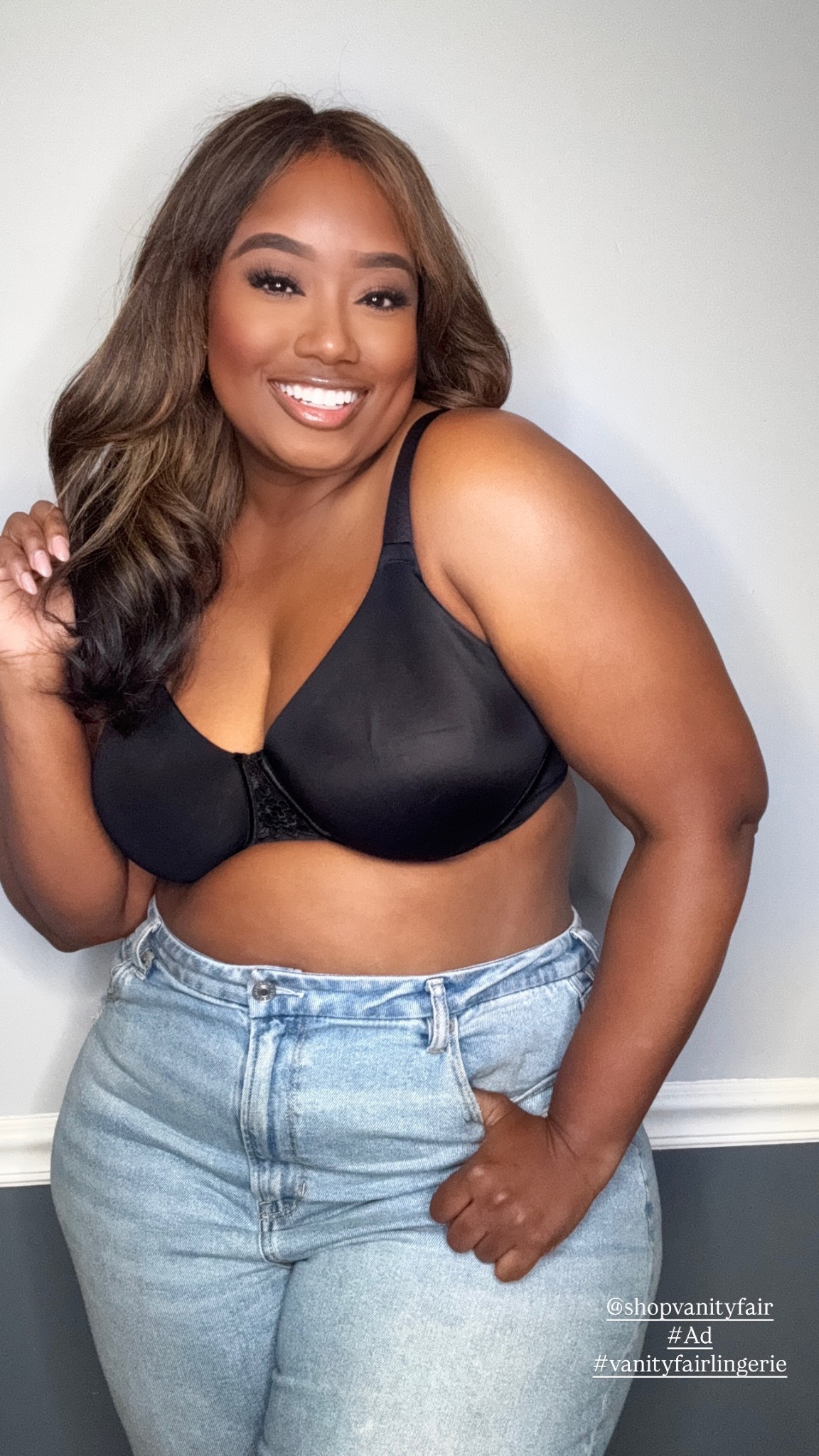 Found the most incredible bra & strapless bra from Vanity Fair Lingerie and had to share with my girls! It’s comfortable, smoothing, supportive and stays perfectly in place. Now available to shop at Target! @shopvanityfair #ad #VanityFairLingerie