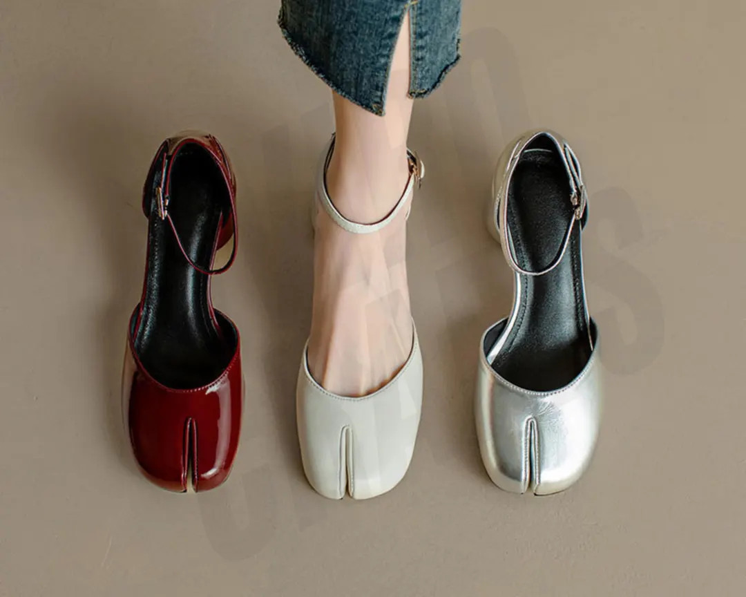 Split Toe Mary Jane Tabi Heels – Leather Round Toe Ankle Strap Sandals – Chunky Block Heel Pu... | Etsy (US)