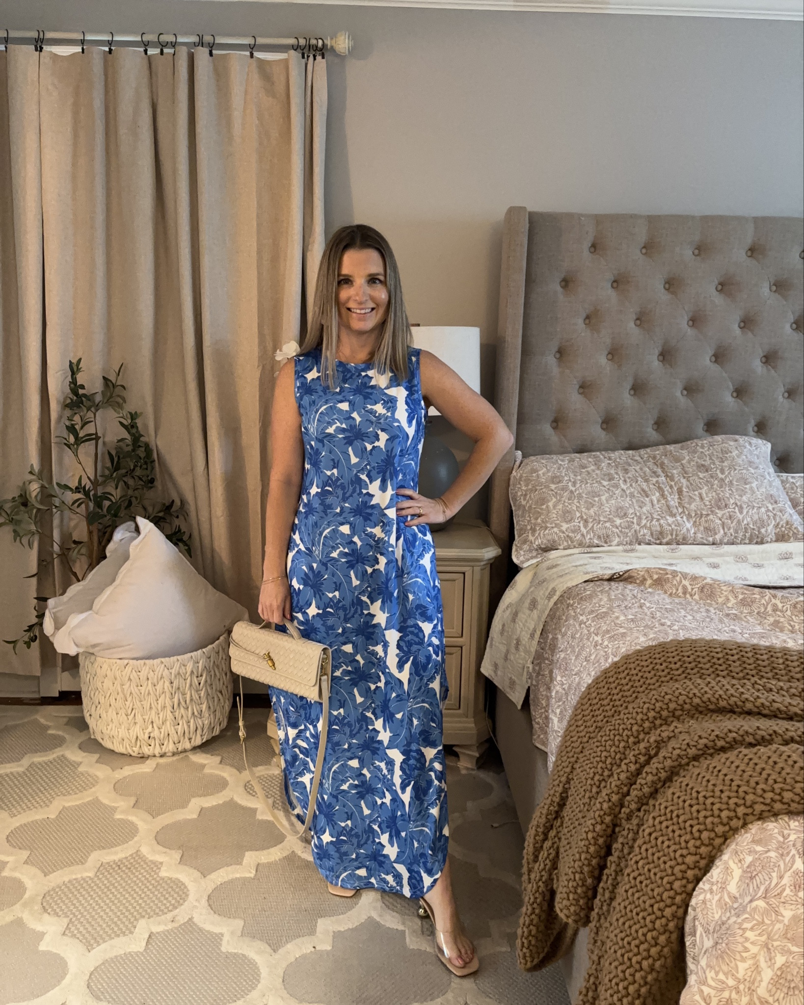 Gorgeous vacation beach resort wear dress! Versatile and light for the warm weather. Has pockets!! 

#LTKFindsUnder50 #LTKStyleTip #LTKTravel