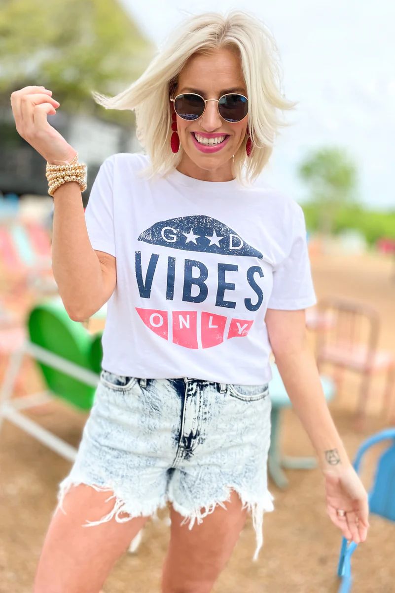White America Good Vibes Only Graphic Tee | Shop Style Your Senses