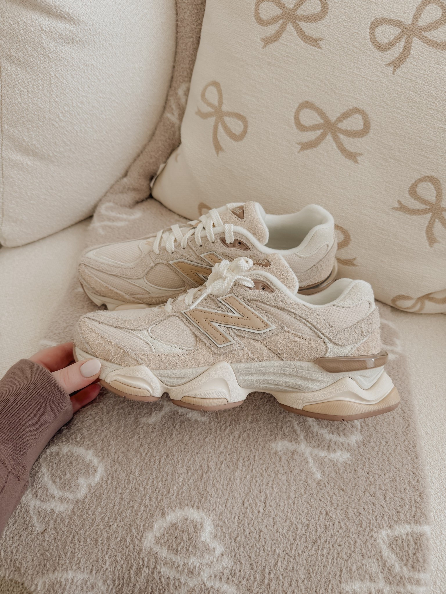 New Balance Sneakers 🤍 

#LTKActive #LTKfitnessgoals