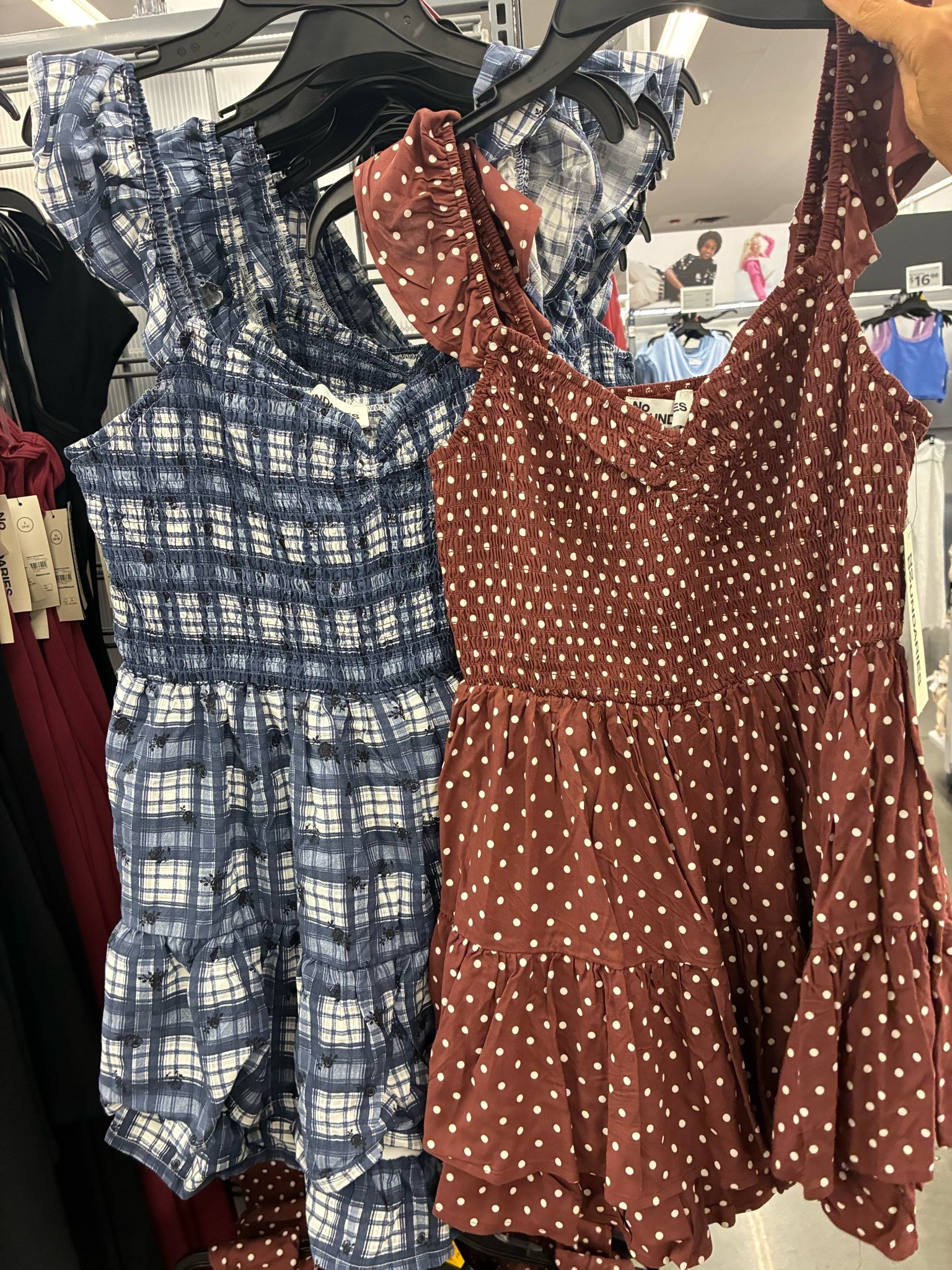 These rompers come in the prettiest fall patterns! Pair with a denim jacket and boots and you’re set!

#LTKSeasonal