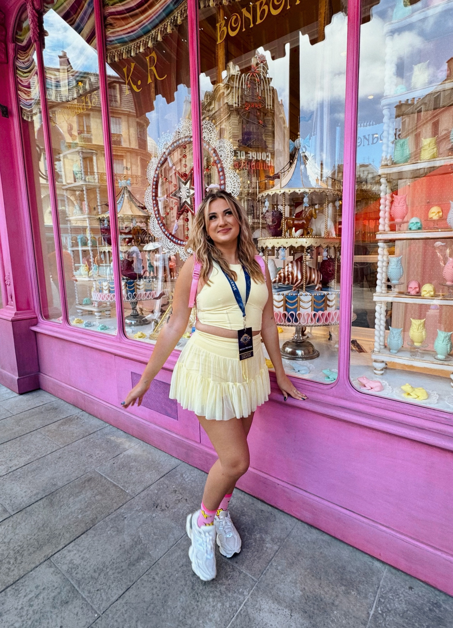 wore my fav athletic set to epic universe (color is buttercream) 💛🌼 

#LTKActive #LTKstyletip #LTKtravel