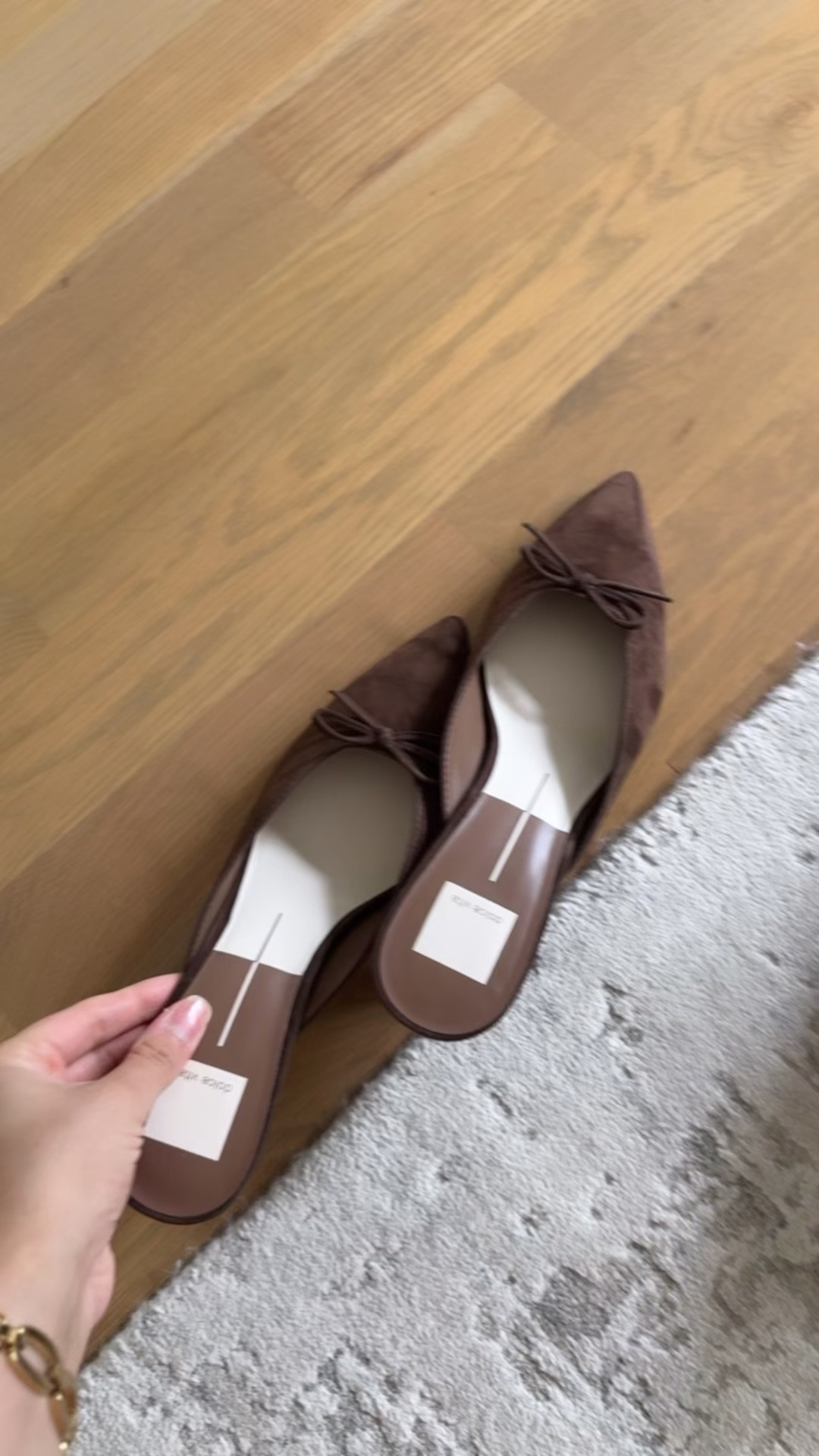 Shoes I got from NSALE! #nordstrom
I went with my true size in the heels and a half size up in the sneakers to make room for socks :)

#LTKfitnessgoals