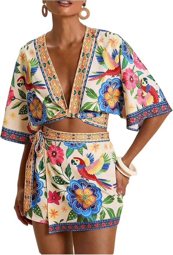 Floerns Women's 2 Piece Beach Vacation Outfit Tropical Crop Tops and Tie Side Skorts Set | Amazon (US)