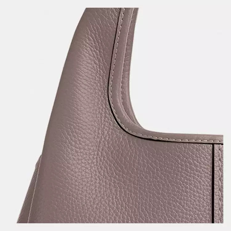 Lana Shoulder Bag 23 | Coach (US)