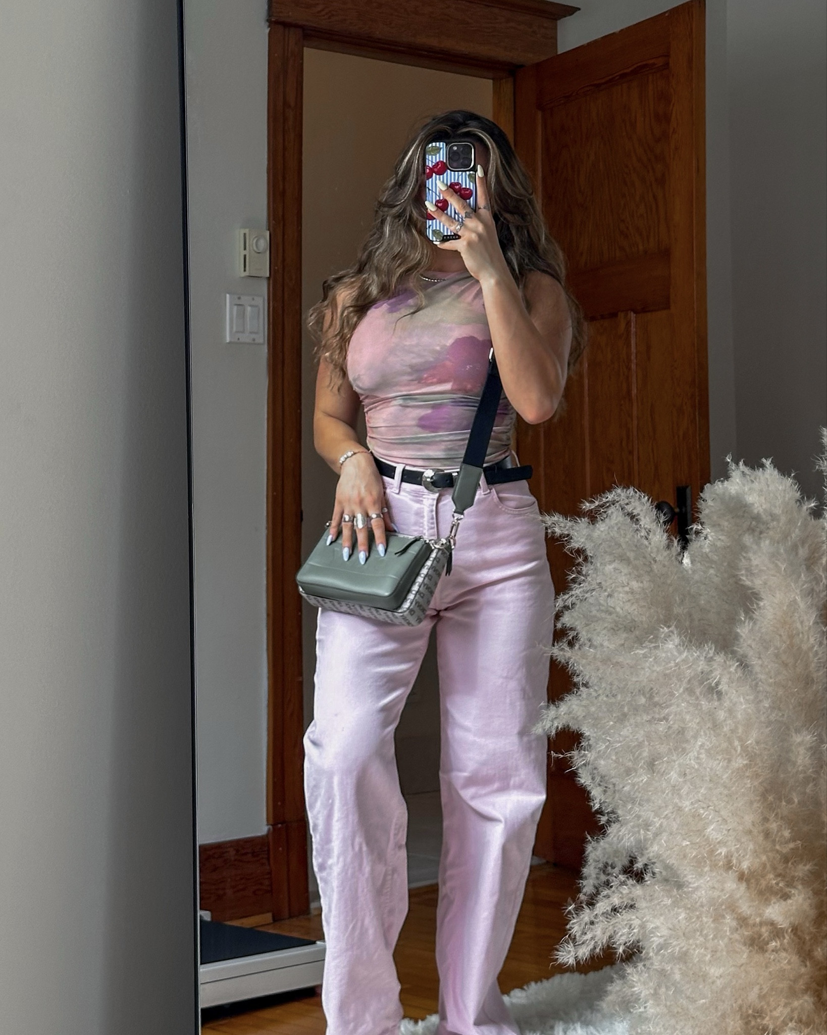 + pink baggy fitjeans 💖