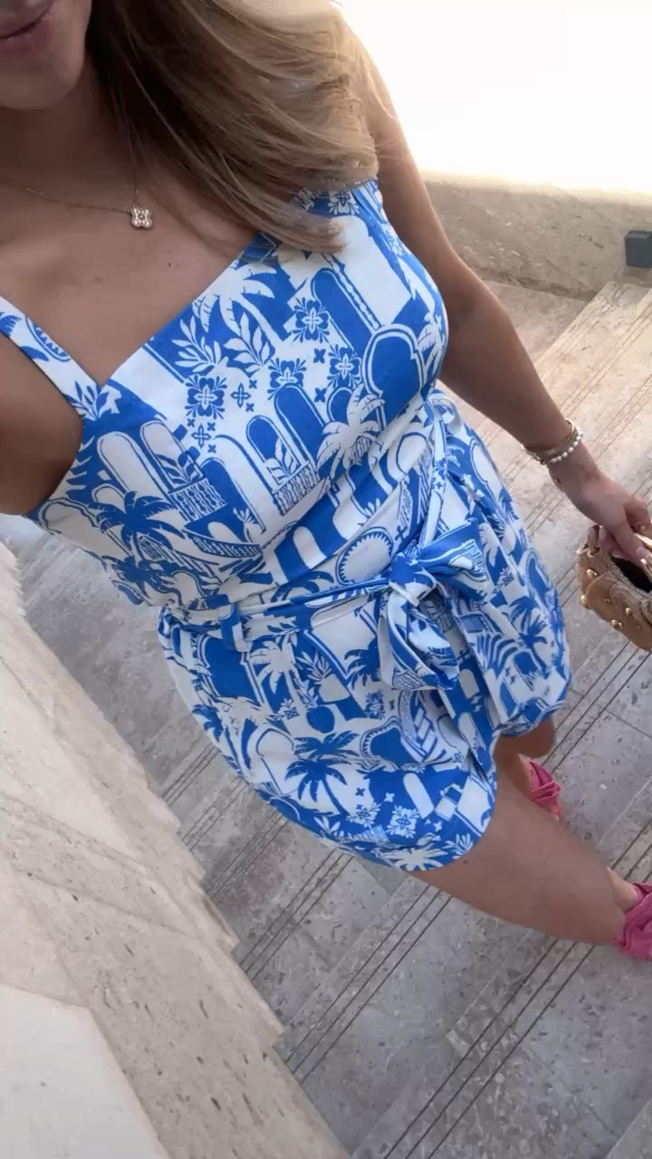 Spring break is right around the corner and if you’re going somewhere warm, I highly recommend this adorable romper! Wearing size small. Use my code AMANDAJ15 for 15% off! Vacation outfits // reaortwear // summer outfits // spring outfits // brunch outfits 


#LTKStyleTip #LTKWatchNow #LTKTravel