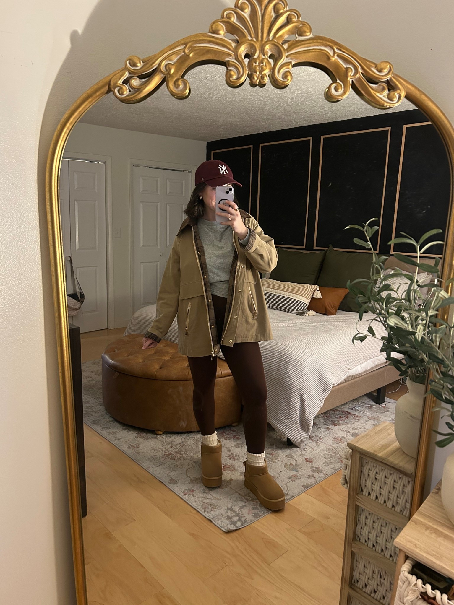 First OOTD of the new year 🤎🤎
Barn jacket, Ugg lookalike bow boots. Most is Amazon!!

#LTKSeasonal #LTKSaleAlert #LTKFindsUnder50