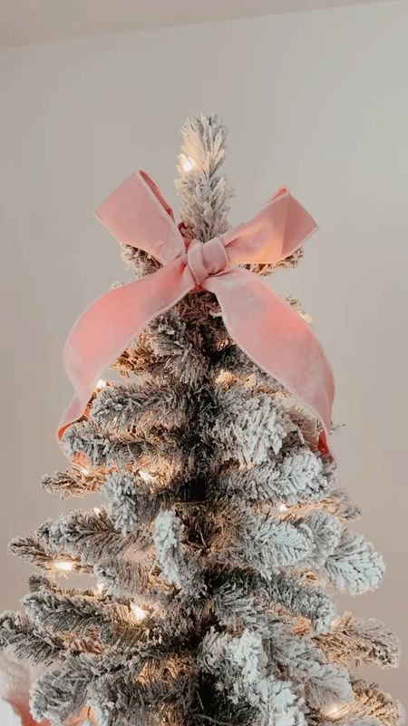 Best selling Walmart Christmas tree


#LTKHoliday #LTKSeasonal #LTKhome