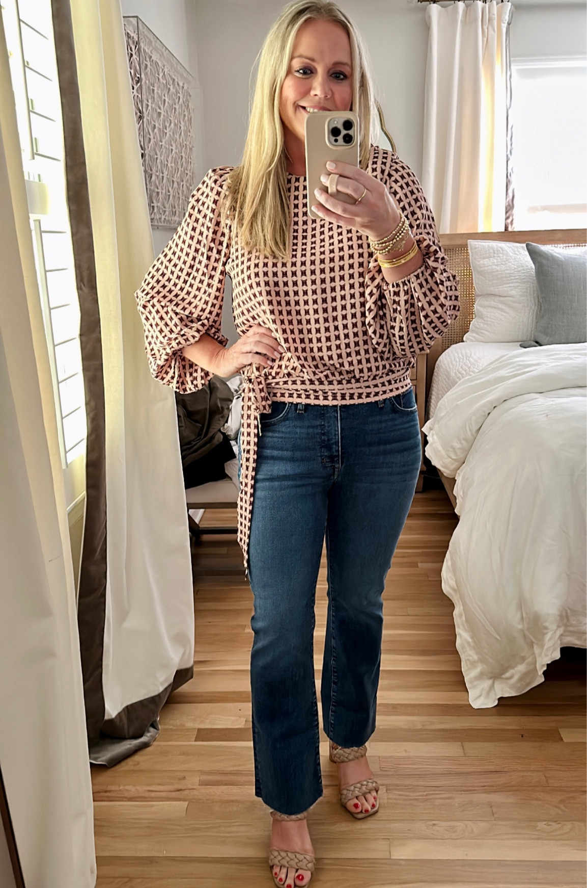 Cute little too for any occasion! Jeans and heels and you are good to go! Runs TTS! 

#LTKsalealert #LTKstyletip #LTKover40