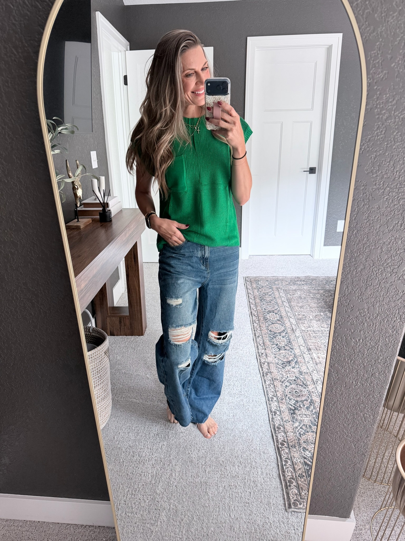 Sweater- Small
Jeans- Small

Amazon Creator, Amazon Fashion, Fall Fashion, Distressed Jeans, Wide Leg Denim 

#LTKStyleTip #LTKFindsUnder50 #LTKWorkwear