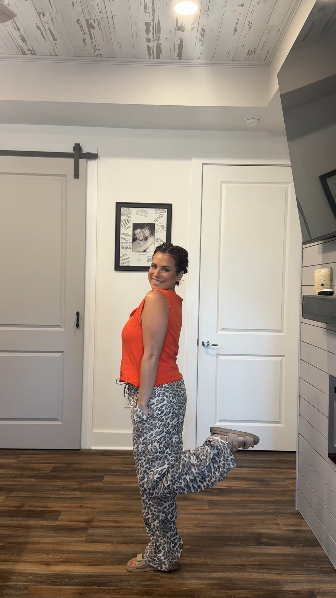 Loving today’s OOTD! 
Top & Bottoms from @Aerie 
Sandals from @Steve Madden US 

#LTKgrwm #LTKootd #LTKdayinmylife