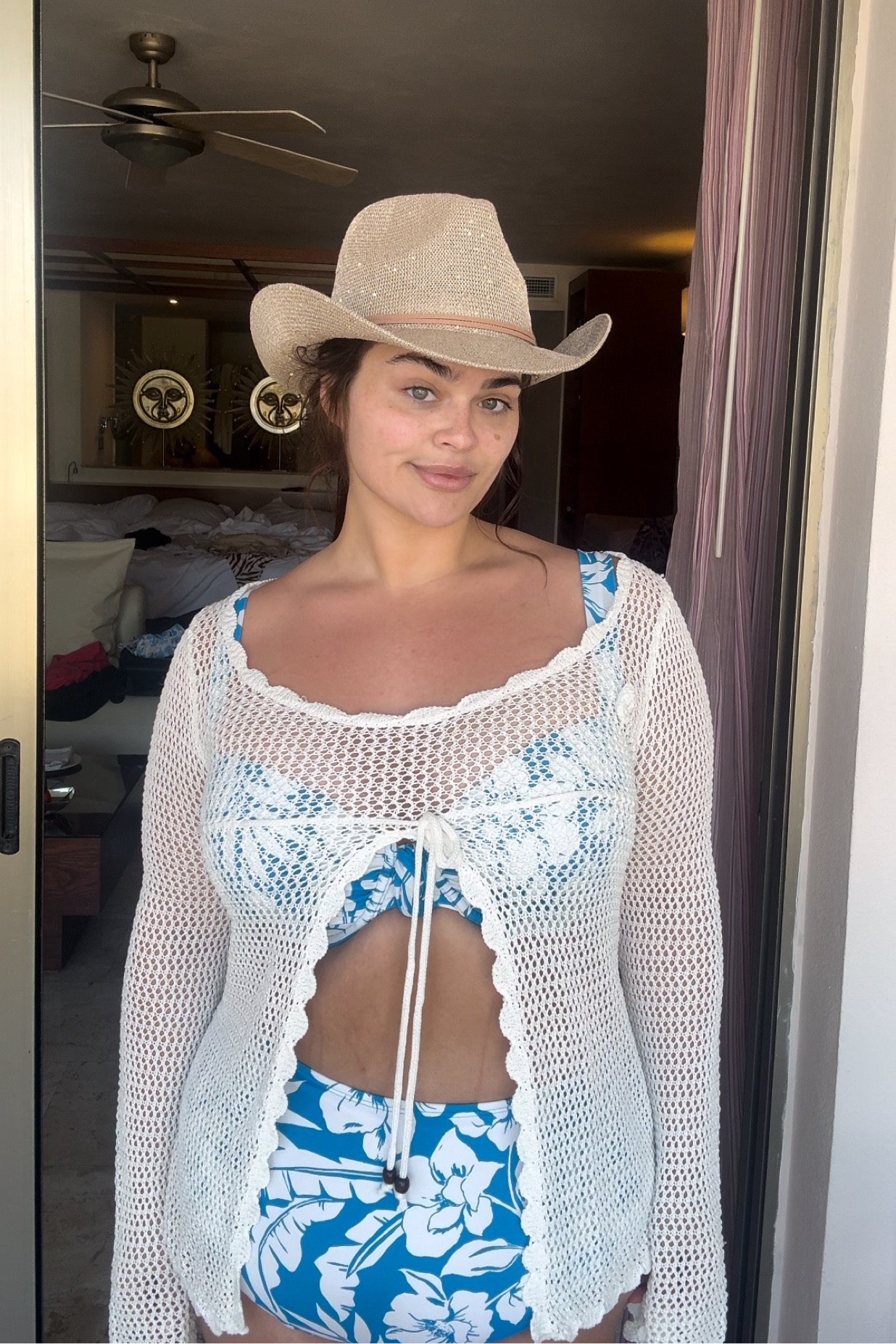 38DD in top
XL in bottoms
XL in coverup 

Swim, coverup, vacay, resort wear 

#LTKmidsize #LTKtravel #LTKswim