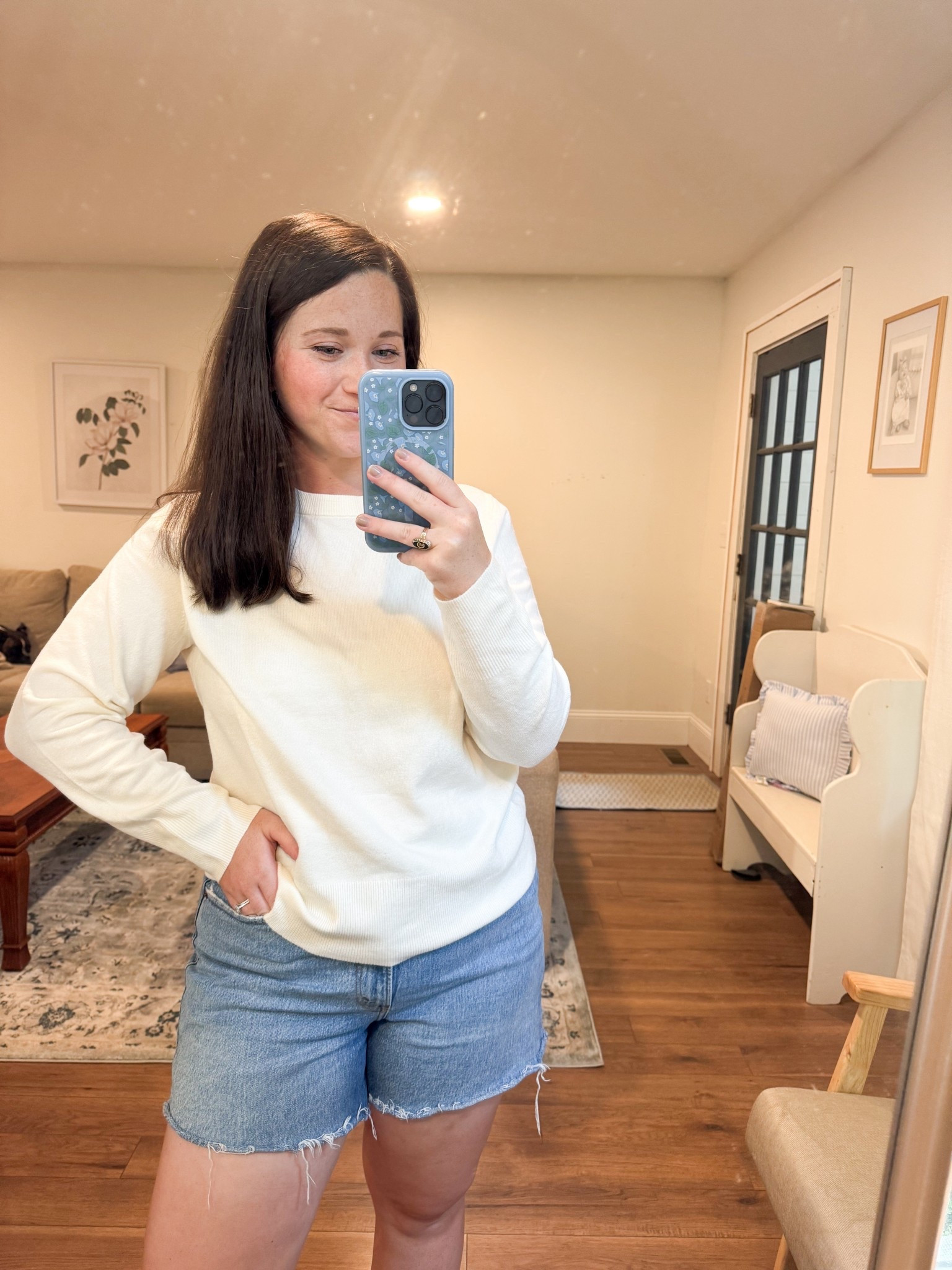 Crew neck sweater. Cream sweater. Fall outfit target 