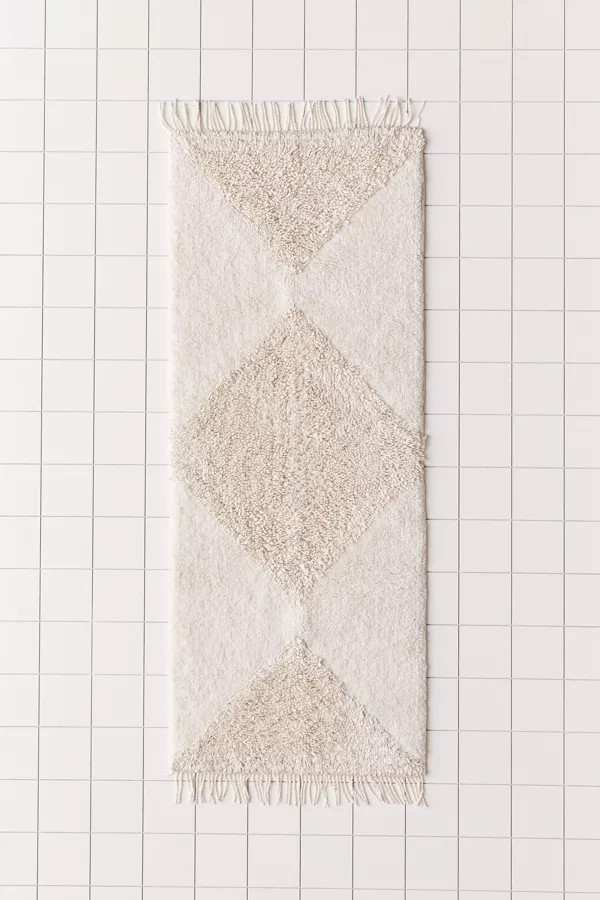 Looped Geo Runner Bath Mat | Urban Outfitters (US and RoW)