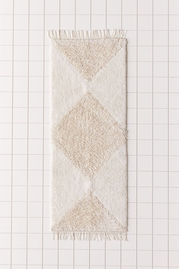 Looped Geo Runner Bath Mat | Urban Outfitters (US and RoW)