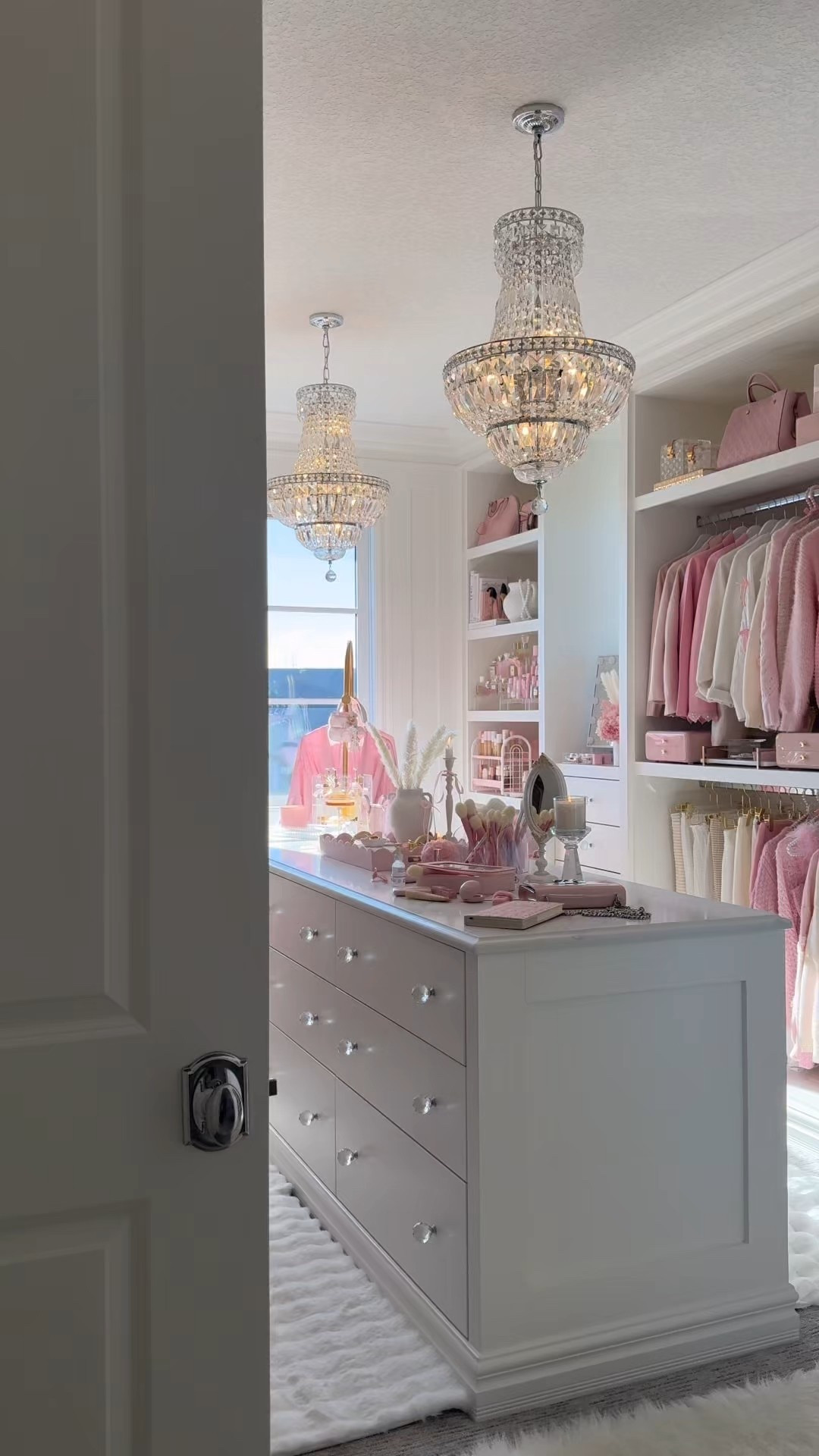 Glam Room!🪽🎀☁️🕯️🪄