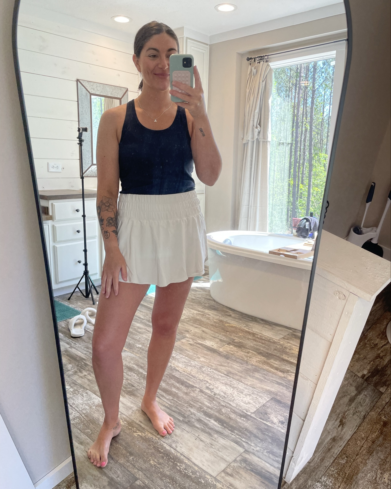 Probably what I’ll be in all summer! Great workout tank with work out skort!

#LTKActive #LTKFitness #LTKFindsUnder50